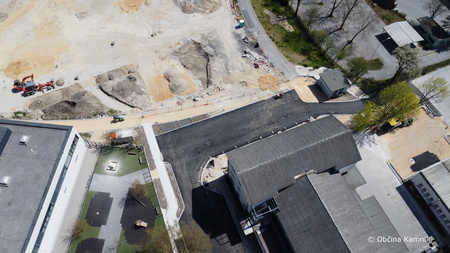 Izgradnja novih zunanjih športnih površin  med šolama (6)